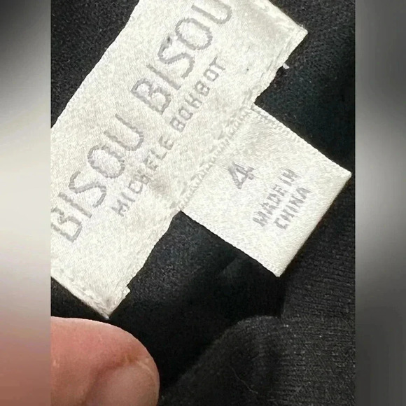 Bisou Bisou Michelle bohbot Black Sleeveless Dress in size 4 like new condition - Picture 2 of 8